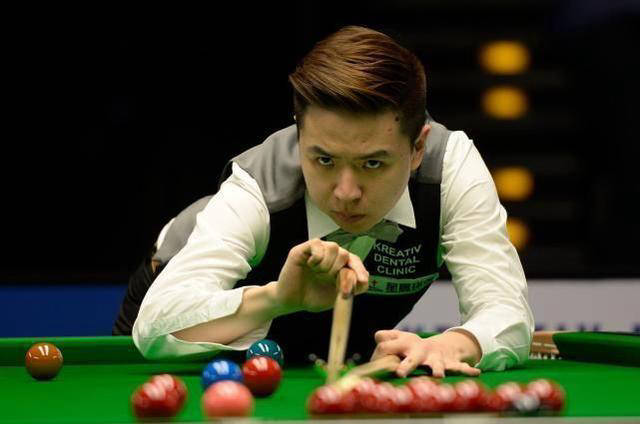 大量观众的 大量观众的