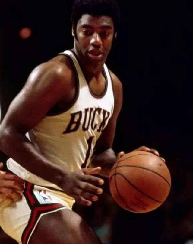 居莱尔的灵 居莱尔的灵