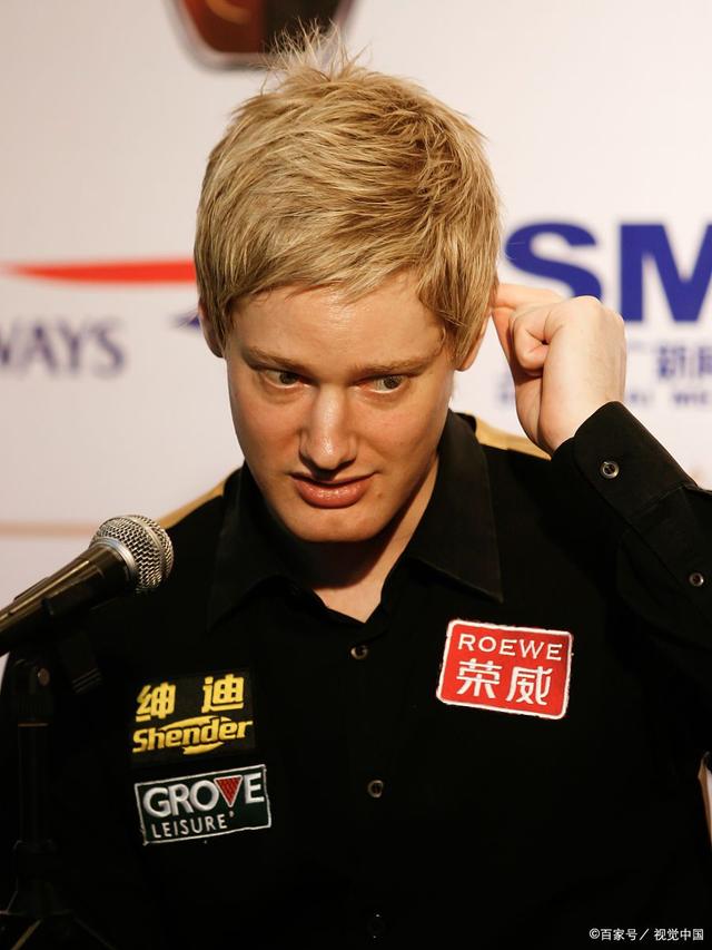 型的中场球 型的中场球