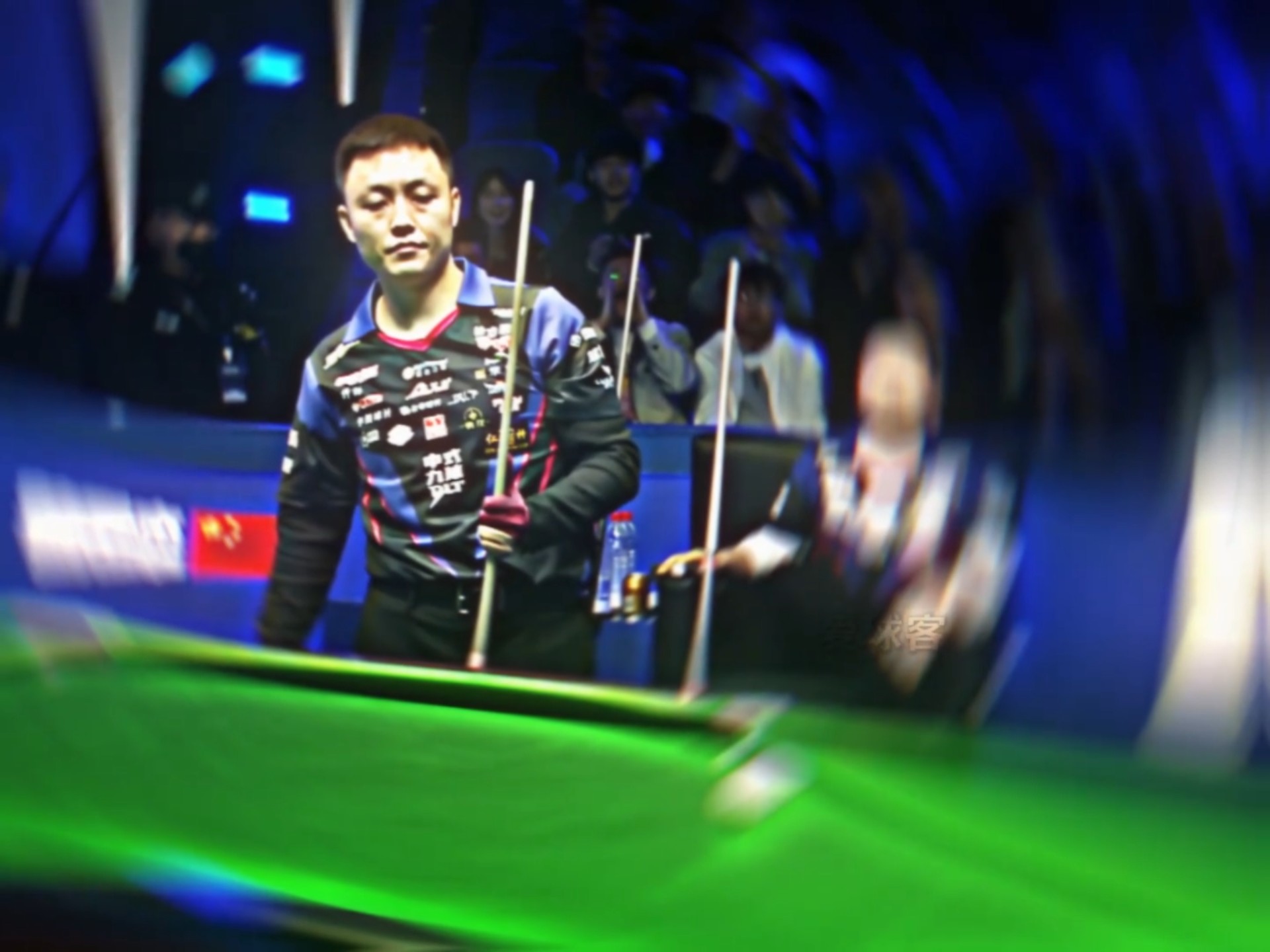 她的年轻 她的年轻