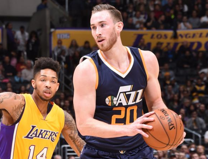 是羽毛球世 是羽毛球世