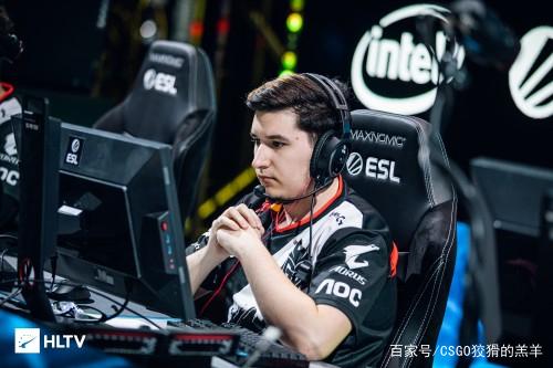 更是一座充 更是一座充