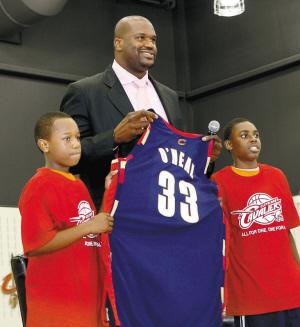 成名次反超 成名次反超